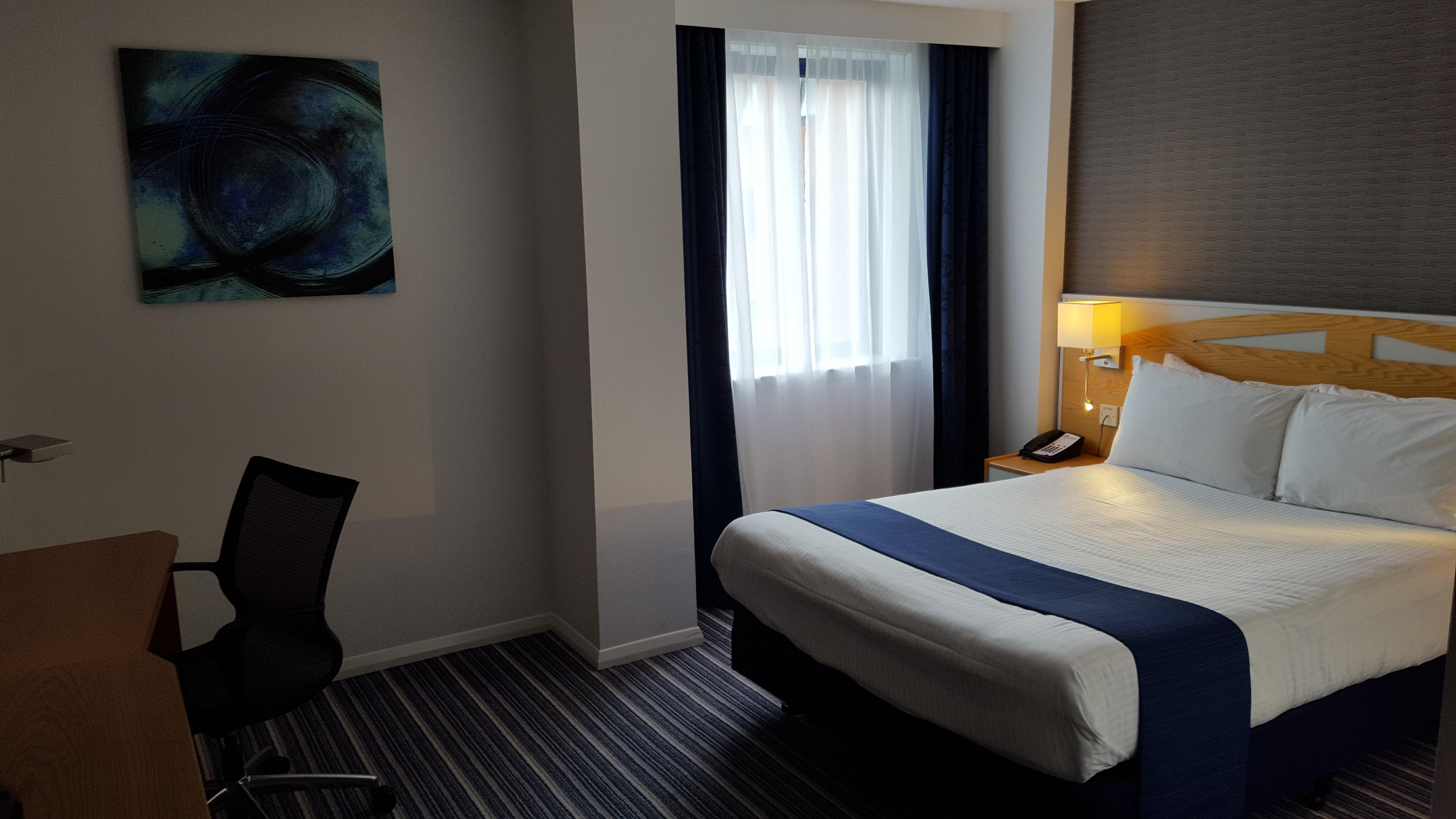 Holiday Inn Express Birmingham - Castle Bromwich, An Ihg Hotel Exterior photo