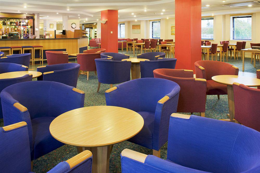 Holiday Inn Express Birmingham - Castle Bromwich, An Ihg Hotel Exterior photo